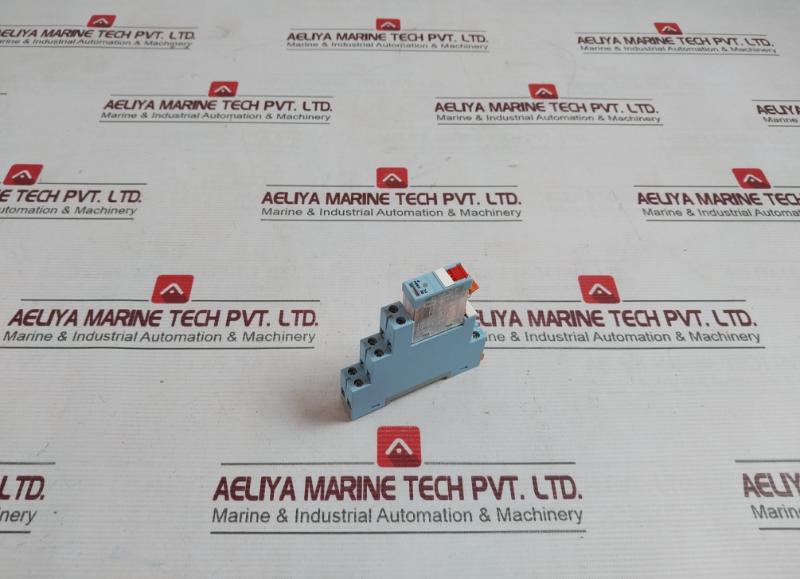 Paramount P2-fpi Plug-in Relay 230Vac 7A/250Vac 6A 30V