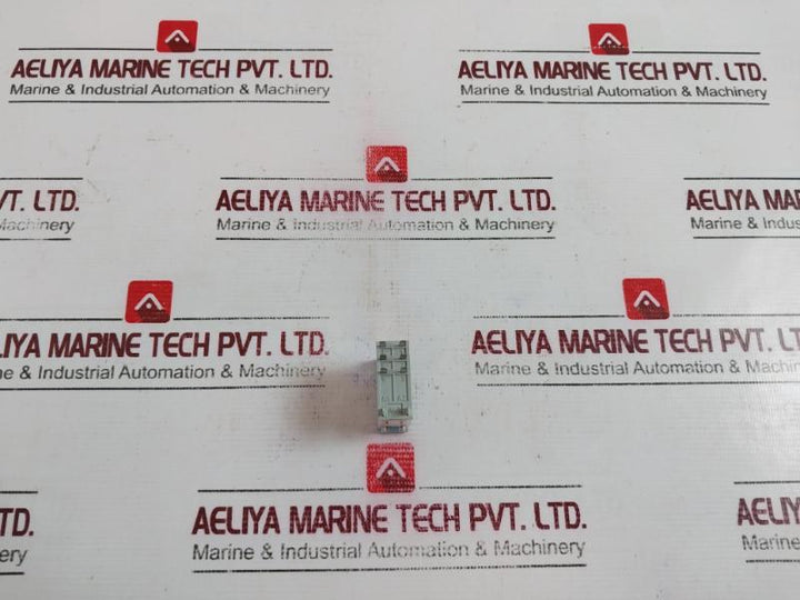 Lot of 10X Paramount P2-FPR Relay AC 230V 6A 250V AC-1 30V DC-1