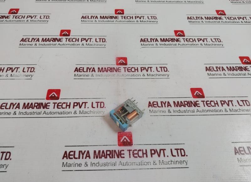 Lot of 10X Paramount P2-FPR Relay AC 230V 6A 250V AC-1 30V DC-1