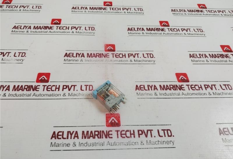 Lot of 10X Paramount P2-FPR Relay AC 230V 6A 250V AC-1 30V DC-1