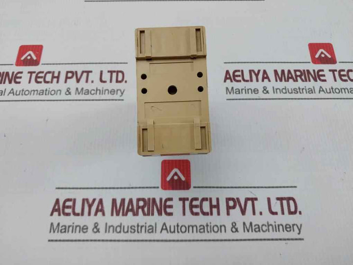 Paramount Series P3 2C/O F Z Coil Relay With An Electromatic Base Used