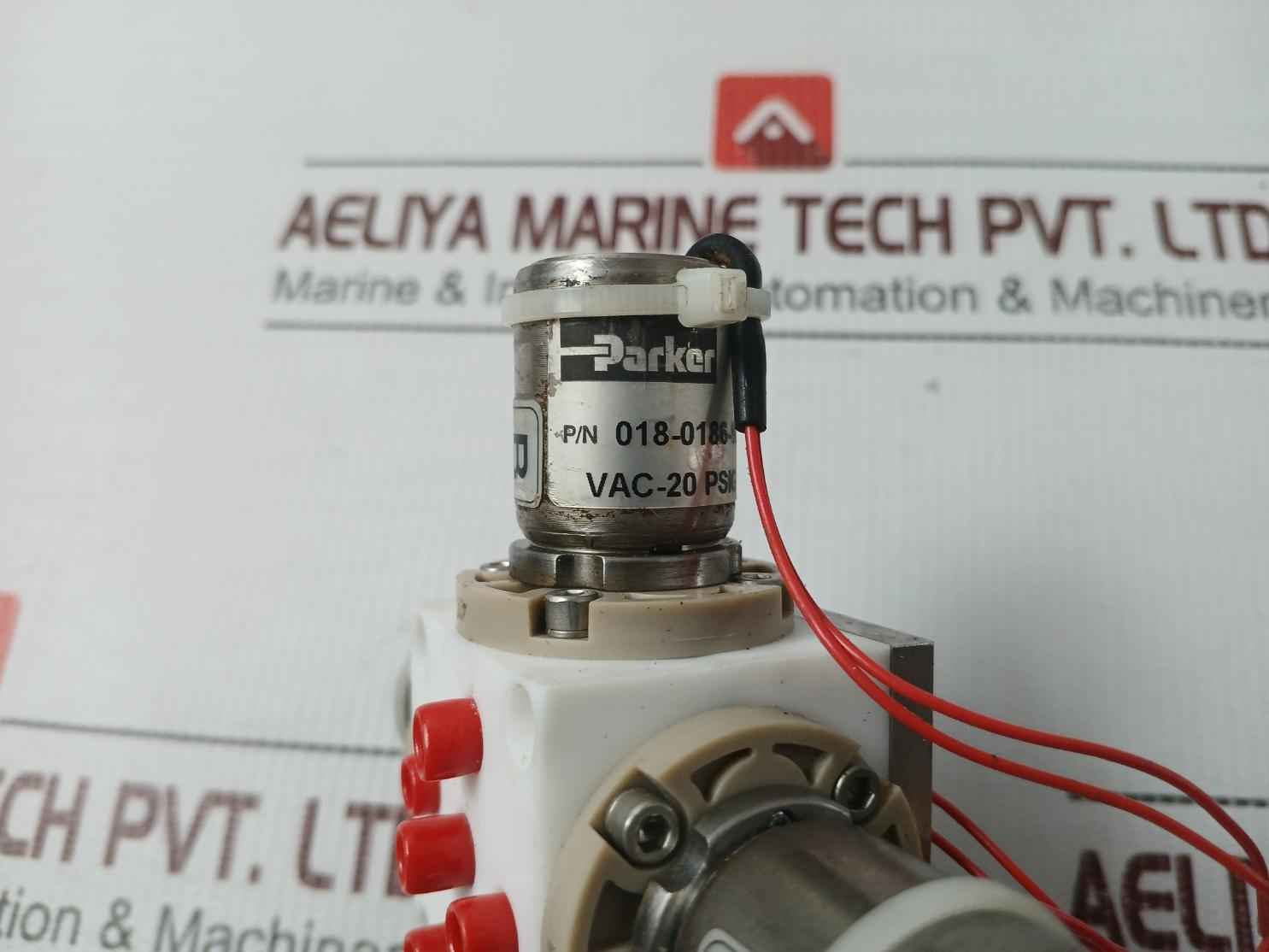 Parker 018-0186-900 Gradient Proportioning Valve 4-way Dc 9V