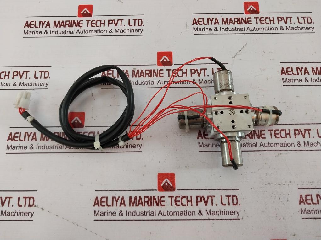 Parker 018-0186-900 Multichannel Inert Ptfe Manifold Valve Vac-20 Psig