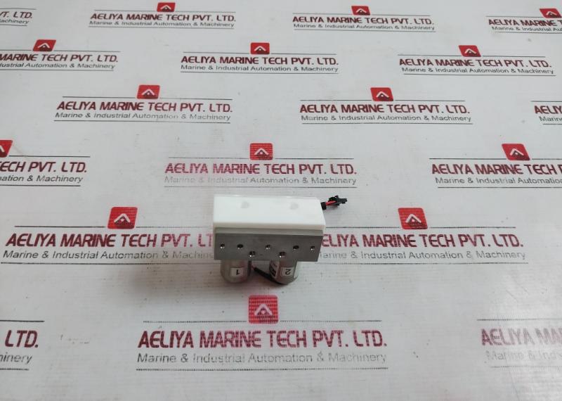 Parker 018-0300-900 Hplc Gradient Valve Assy Vac-20 Psig Dc9V