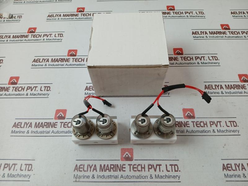 Parker 018-0300-900 Hplc Gradient Valve Vac-20 Psig Dc 9 V