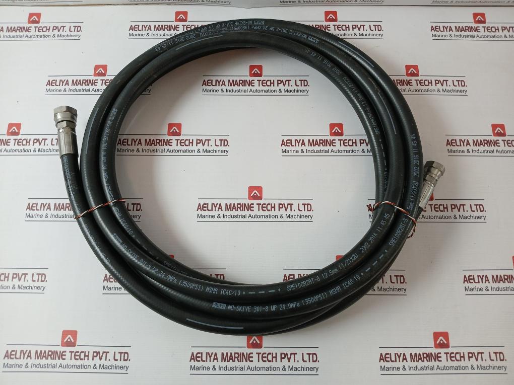 Parker 301-8 Wp No-skive Hydraulic Hose 24.0Mpa (3500Psi) 200K 12.5Mm