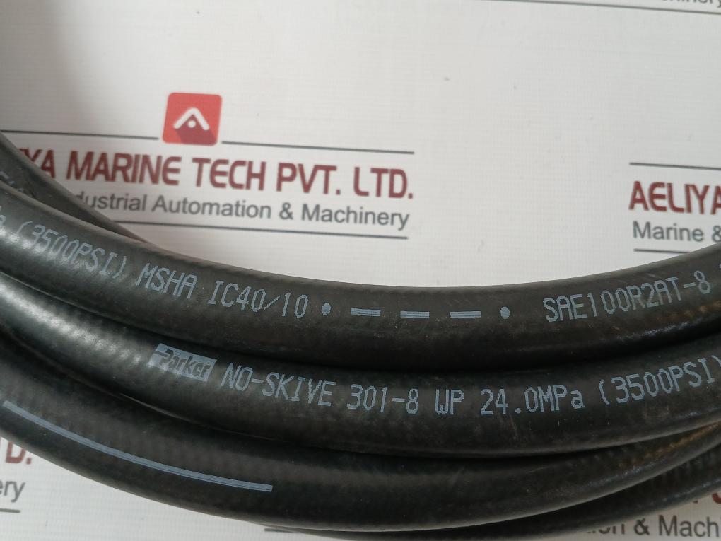 Parker 301-8 Wp No-skive Hydraulic Hose 24.0Mpa (3500Psi) 200K 12.5Mm