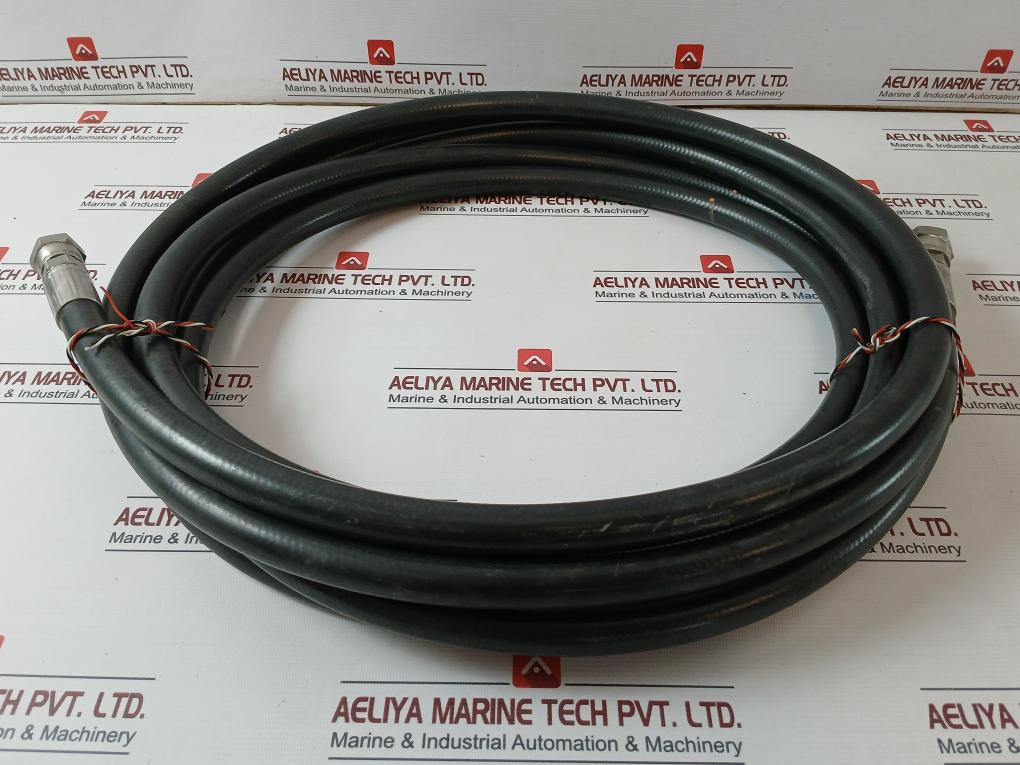 Parker 301-8 Wp No-skive Hydraulic Hose 24.0Mpa (3500Psi) 200K 12.5Mm