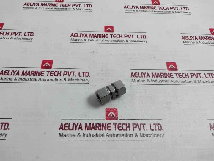 Parker 4571 Hydraulic Fitting 15L