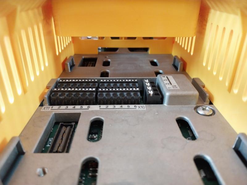 Parker 710-4D0010-bn-0S-0000 Variable Frequency Drive E142140