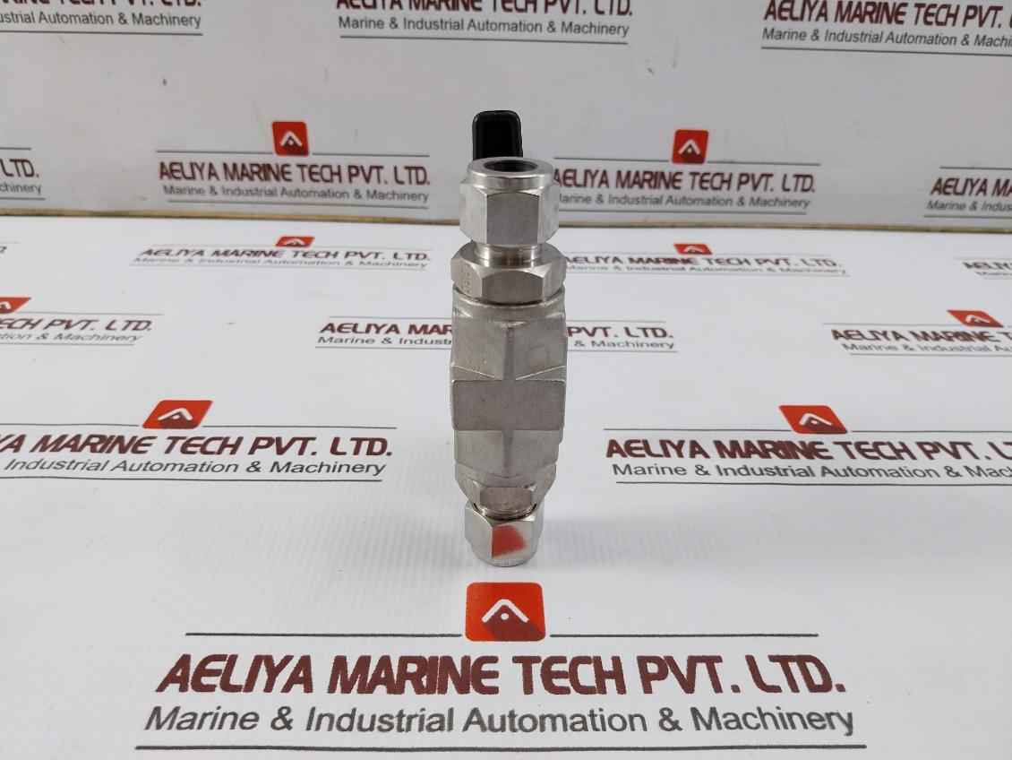 Parker 8A-b8Lj2-ssp-h-3478 B-series Two Way Stainless Steel Ball Valve Ini-208