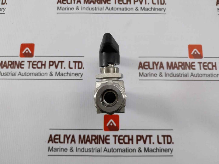 Parker 8A-b8Lj2-ssp-h-3478 B-series Two Way Stainless Steel Ball Valve Ini-208