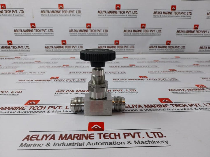 Parker 8V-P8K-SSV-PE Bellow Valve 44900336-PE 1250 psig max 316L