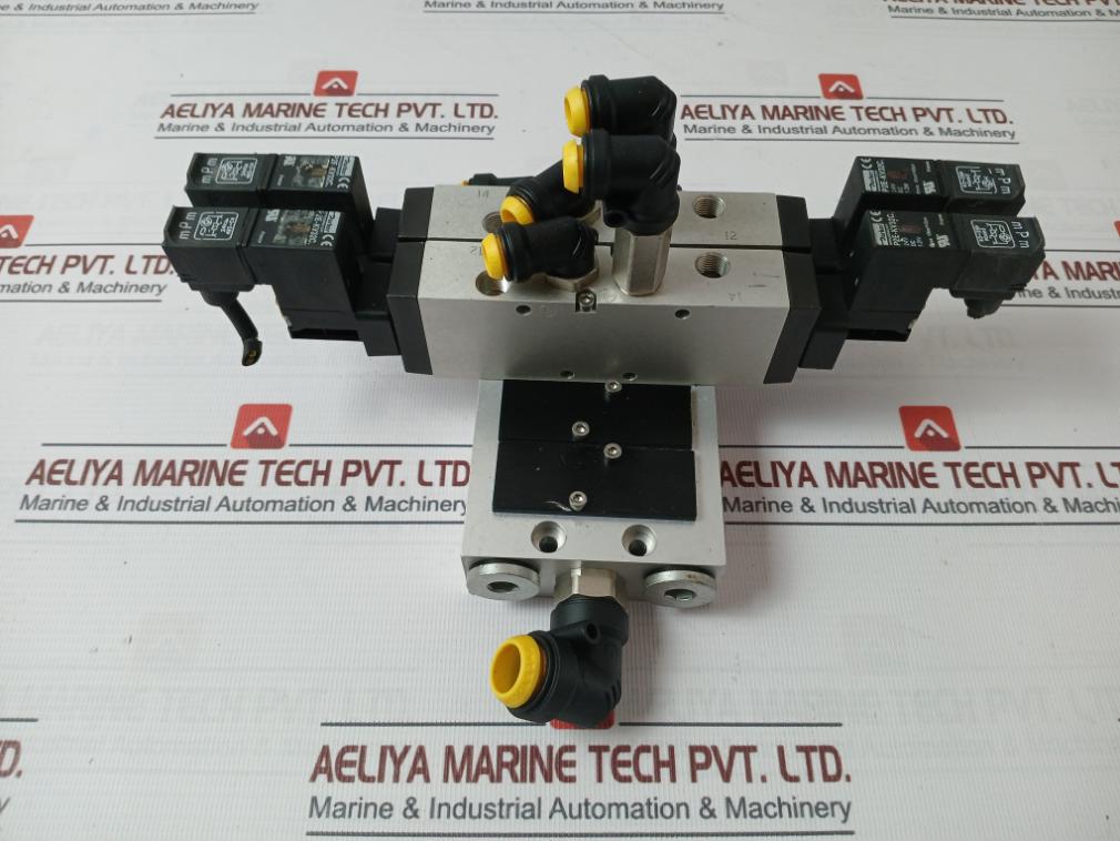 Parker 9121594806X Manifold Bar And Solenoid Valve P2E-kv32C 24Vdc 10 Bar/145Psi