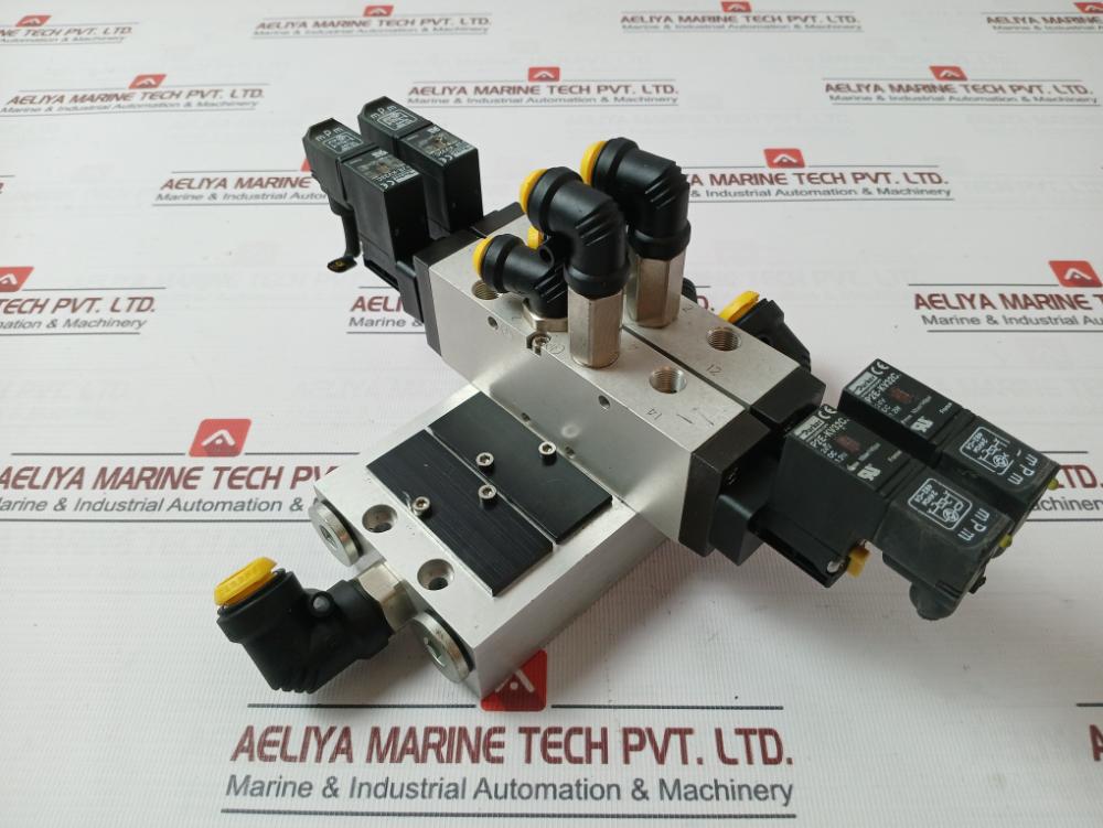Parker 9121594806X Manifold Bar And Solenoid Valve P2E-kv32C 24Vdc 10 Bar/145Psi