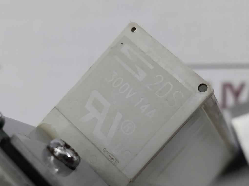 Parker A117xb-1608t-7 Input Output Mix Terminal 300v 14a