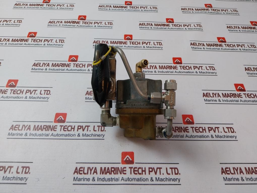 Parker A3Lb2177 Solenoid Valve 120 Volts 60Hz