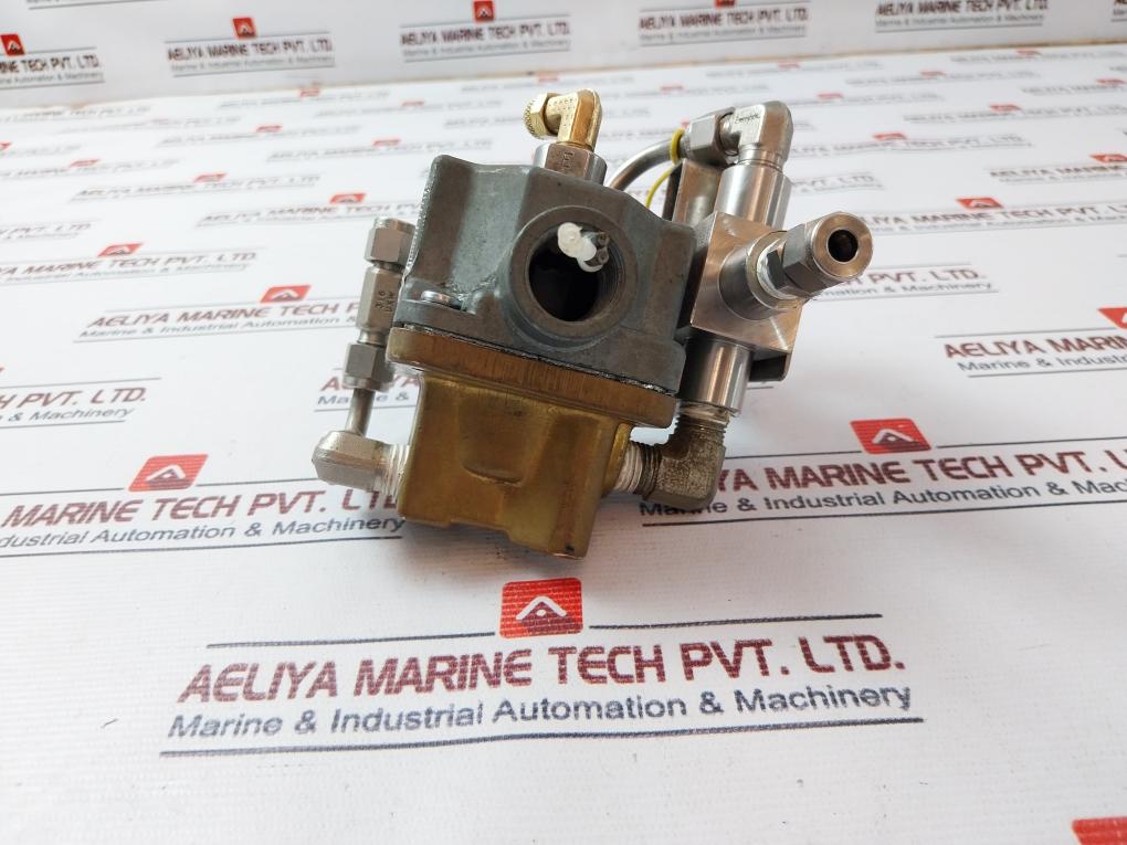 Parker A3Lb2177 Solenoid Valve 120 Volts 60Hz