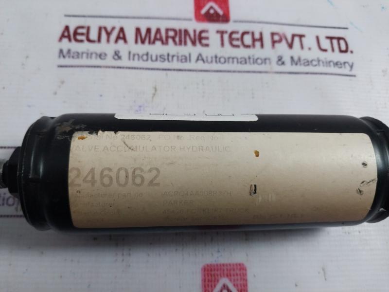 Parker Acp04aa008r17h Hydraulic Accumulator Valve 260 Bar 3700 Psi