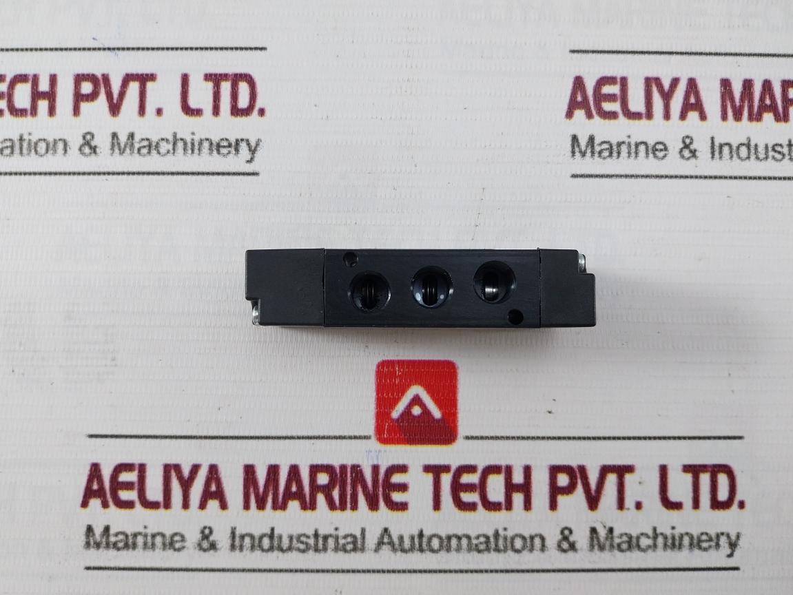 Parker B3F0000Xxc B3 Series Inline Valve 146 Psi Max