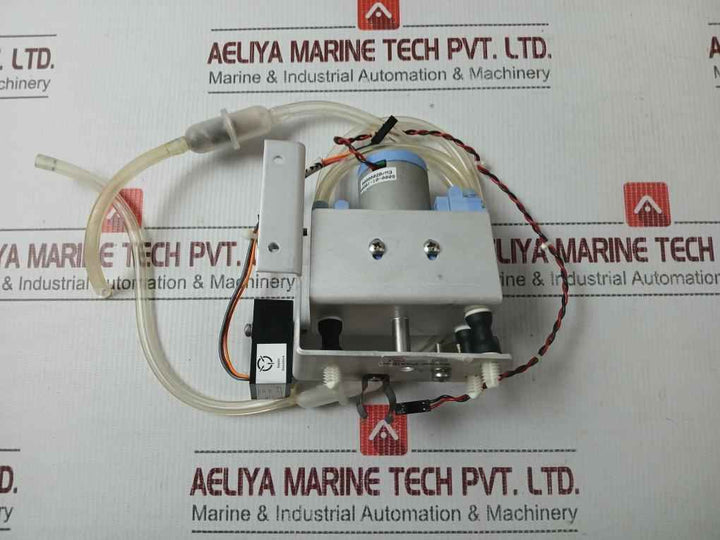 Parker D716a-22-04 Diaphragm Pump W/ Minco Ct198-1010r45.0l1-r Temp Controller