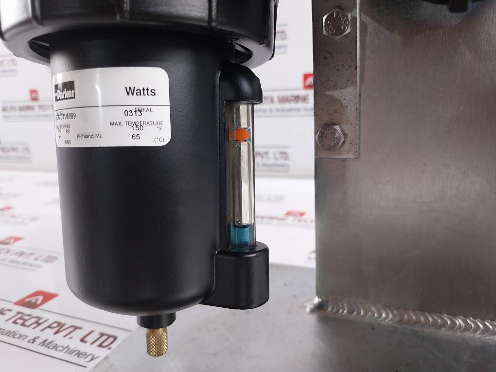 Parker F602-04WJ/M5(Filter)+R10-04C/M3(Regulator)+L606-04W/M9(Lubricator) Combo