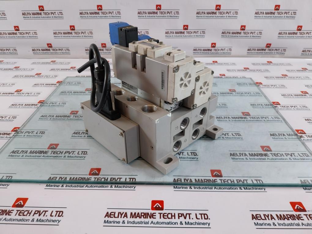 Parker H2EVXBG0B9D Solenoid Valve Assembly With PS4135CP