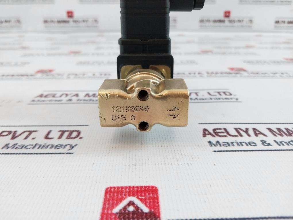 Parker Lucifer 121K0240 D15 A Solenoid Valve With Coil 483510S6 F