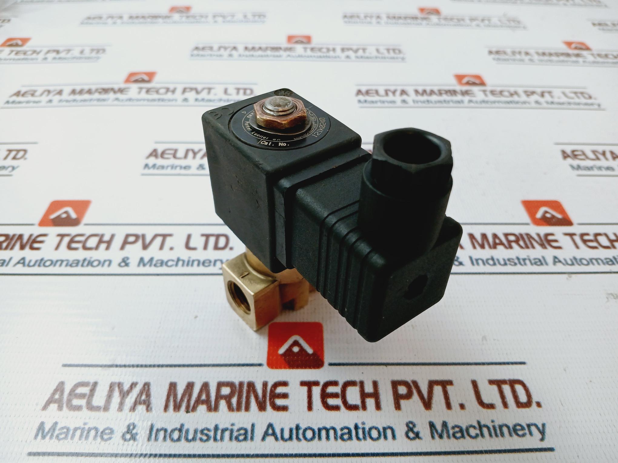 Parker Lucifer 121K0240 Solenoid Valve With Coil Dz06S6