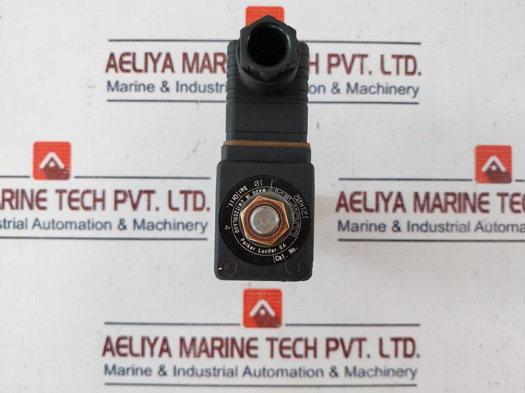 Parker Lucifer 121k02 Solenoid Valve With 483510s6 F Coil 220-240v 50hz