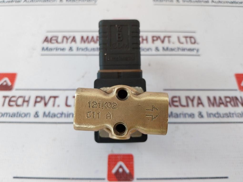 Parker Lucifer 121k02 Solenoid Valve With 483510s6 F Coil 220-240v 50hz