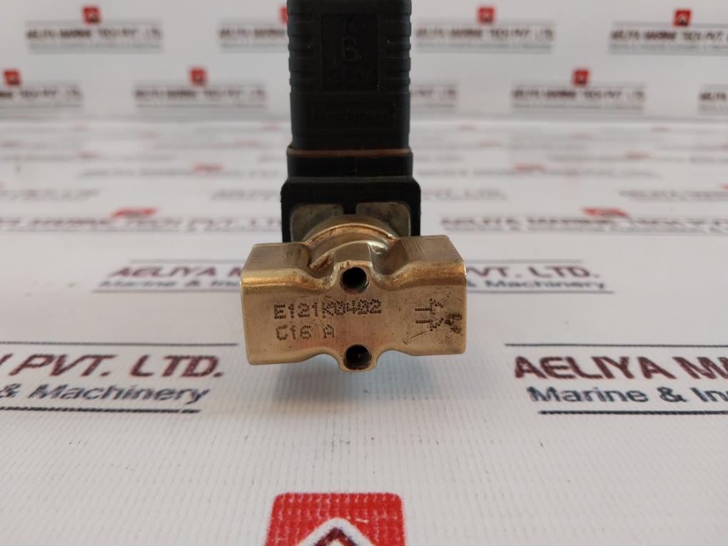 Parker Lucifer E121K0402 Solenoid Valve With Coil 483510S6 F