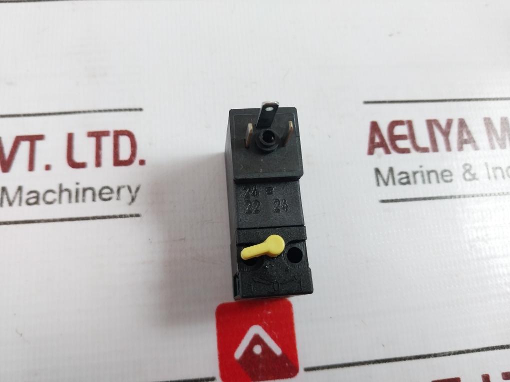 Parker P2E-kv32C4 Pneumatic Pilot Valve 12115237 10 Bar / 145 Psi 24V Dc