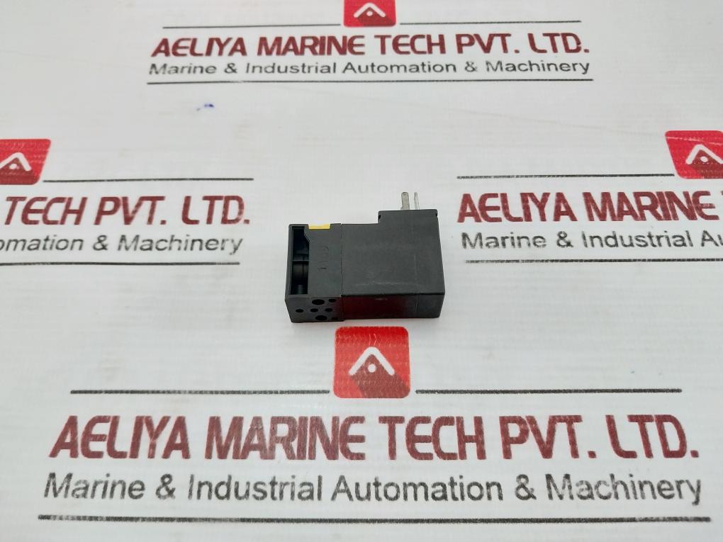 Parker P2E-kv32C Solenoid Valve 24Vdc 1.2W 10Bar 145Psi