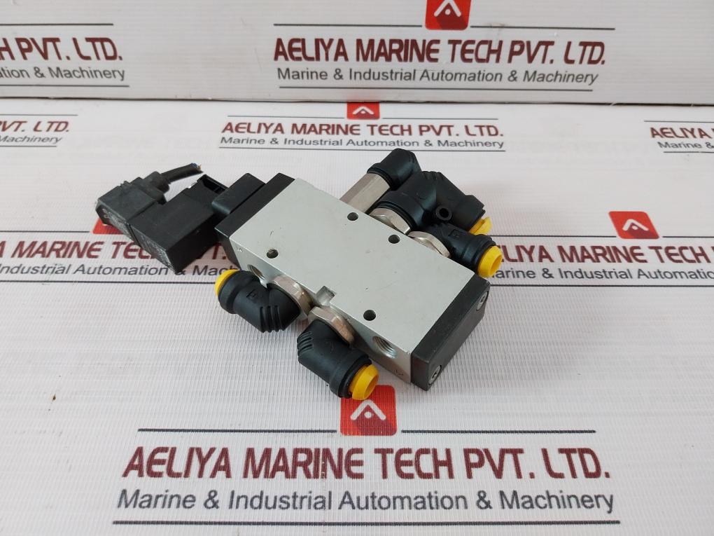 Parker P2Lbx512Esnxxx Pneumatic Valve 24Vdc 1.2W 10 Bar/145 Psi