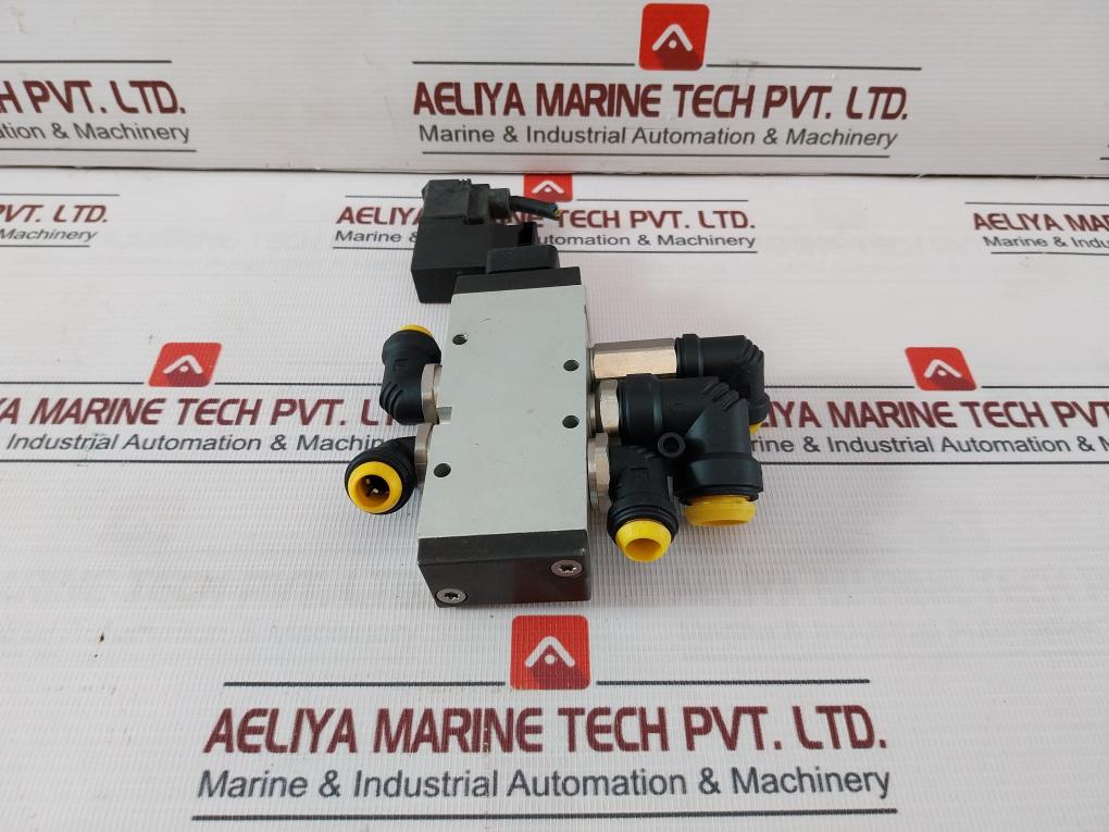 Parker P2Lbx512Esnxxx Pneumatic Valve 24Vdc 1.2W 10 Bar/145 Psi