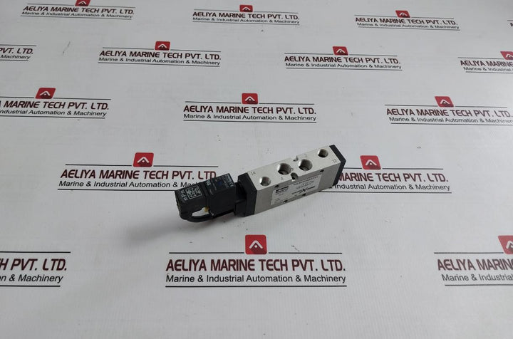 Parker P2Lbx512Esnxxx Viking Xtreme Directional Control Valve 24V~ Dc 10Bar/145 Psi