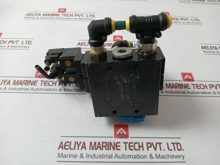 Parker P2Lbx512Esnxxx Viking Xtreme Pneumatic Valve P2E-kv32C 24Vdc 10Bar/145Psi