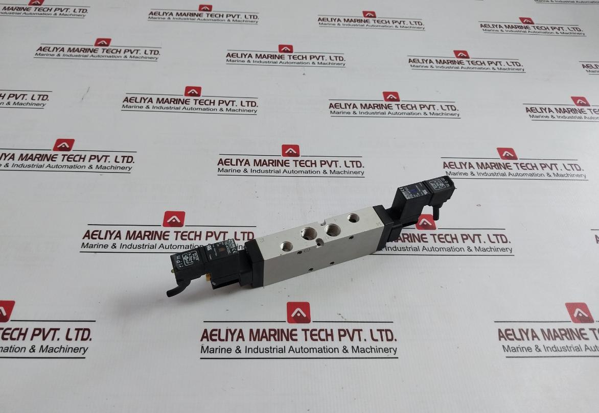 Parker P2Lbx612Eenxxx Valve Internal Air Standard Temperature 145 Psi 24Vdc