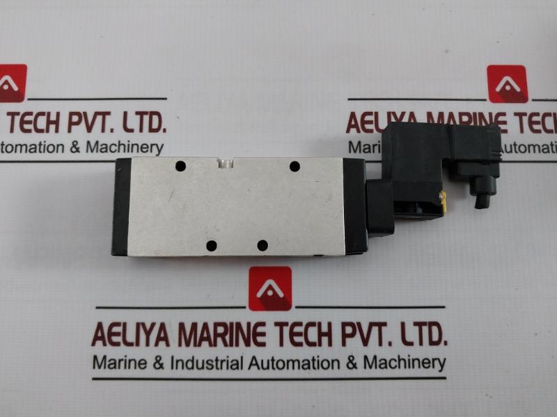 Parker P2lbx512esn Solenoid Valve P2e-kv32c 10 Bar 145psi 24v Dc 1.2w -10 C+50 C