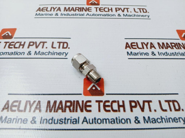 Parker P316 Tube Fitting, Ng/Mg Male Connector 410000687