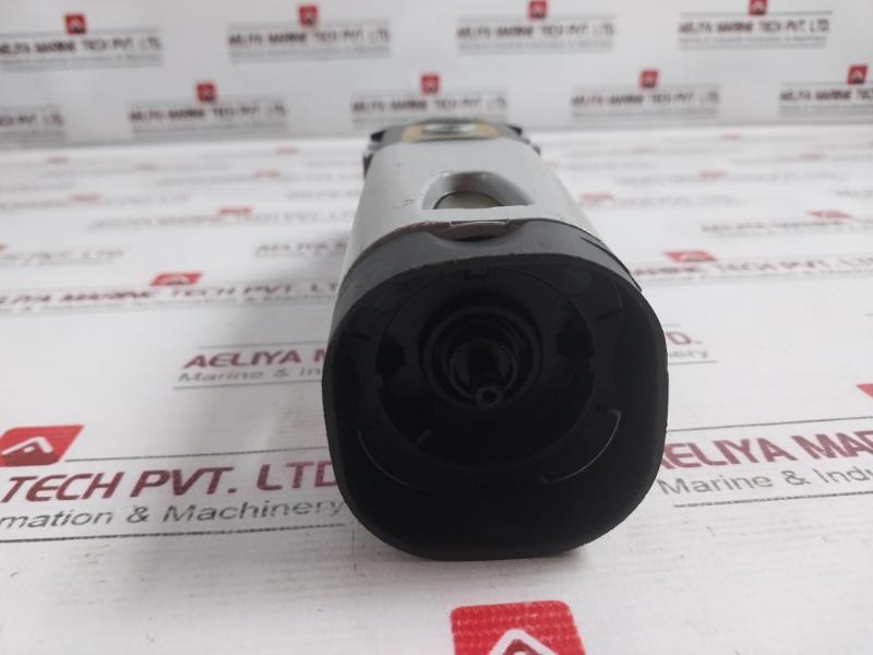 Parker P3Kea14Essbnnp Filter Regulator P1 Max= 17 Bar