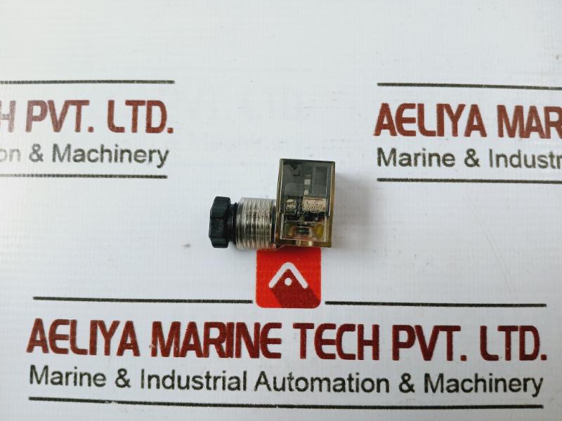 Parker P8C-c26C Solenoid Connector / Cable Plugs With Screw