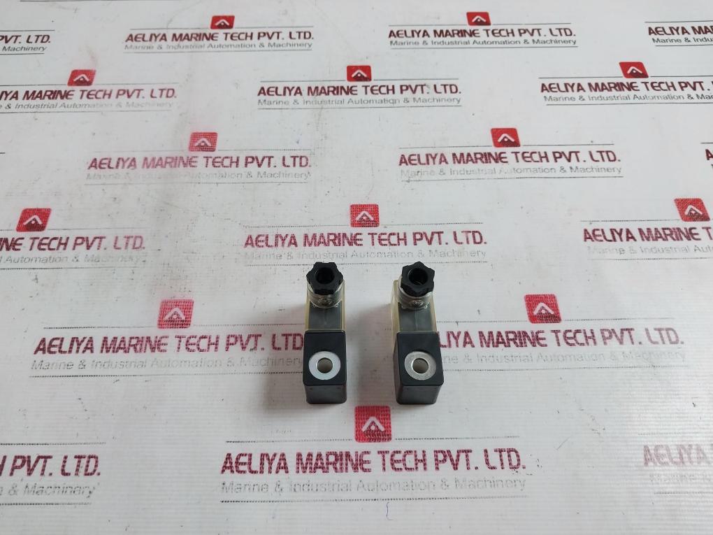 Parker Pec5-110v-d Solenoid Valve Coil, Ac110v 50/60hz 5.0a/4.2a