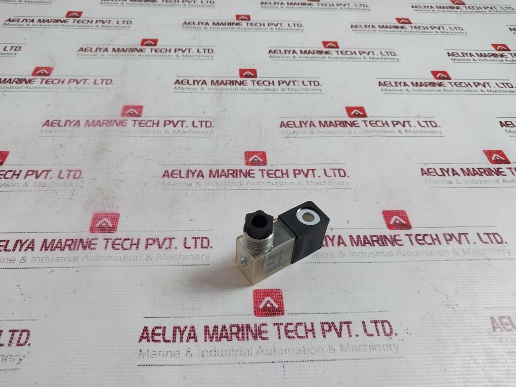 Parker Pec5-110v-d Solenoid Valve Coil, Ac110v 50/60hz 5.0a/4.2a