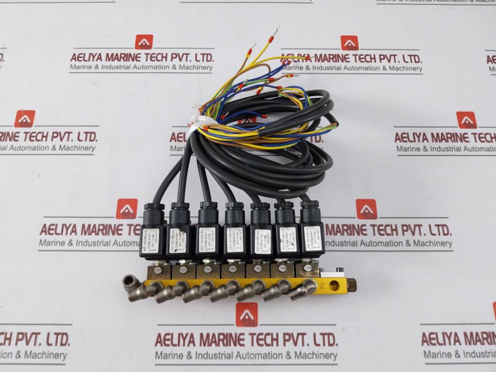 Parker 482606C2 Solenoid Valve W/ Block Ip65 24V Dc 2.5W