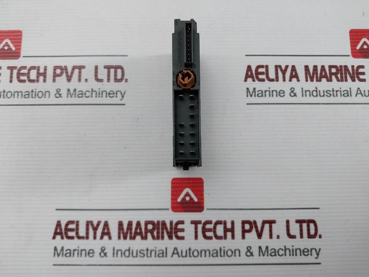 Part No. 6Es7 132-4Hb10-0Ab0 Siemens Relay Module Dc120V/5A