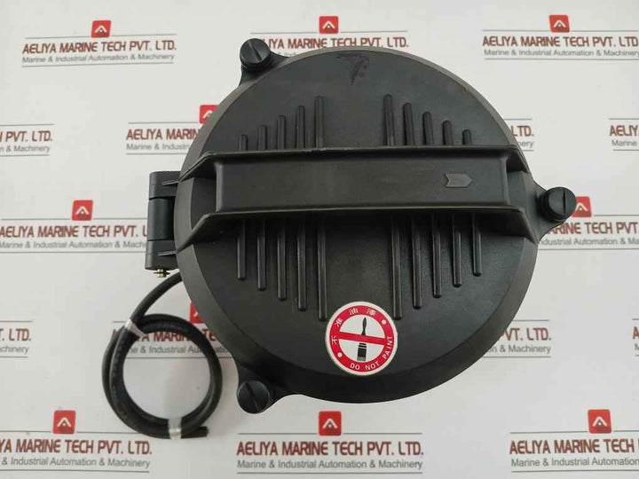 Part No: Cxh6-1P All-round Light By Shanghai Liangzhou 220V 65W Ip56, 360°