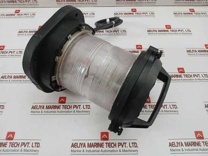 Part No: Cxh6-1P All-round Light By Shanghai Liangzhou 220V 65W Ip56, 360°