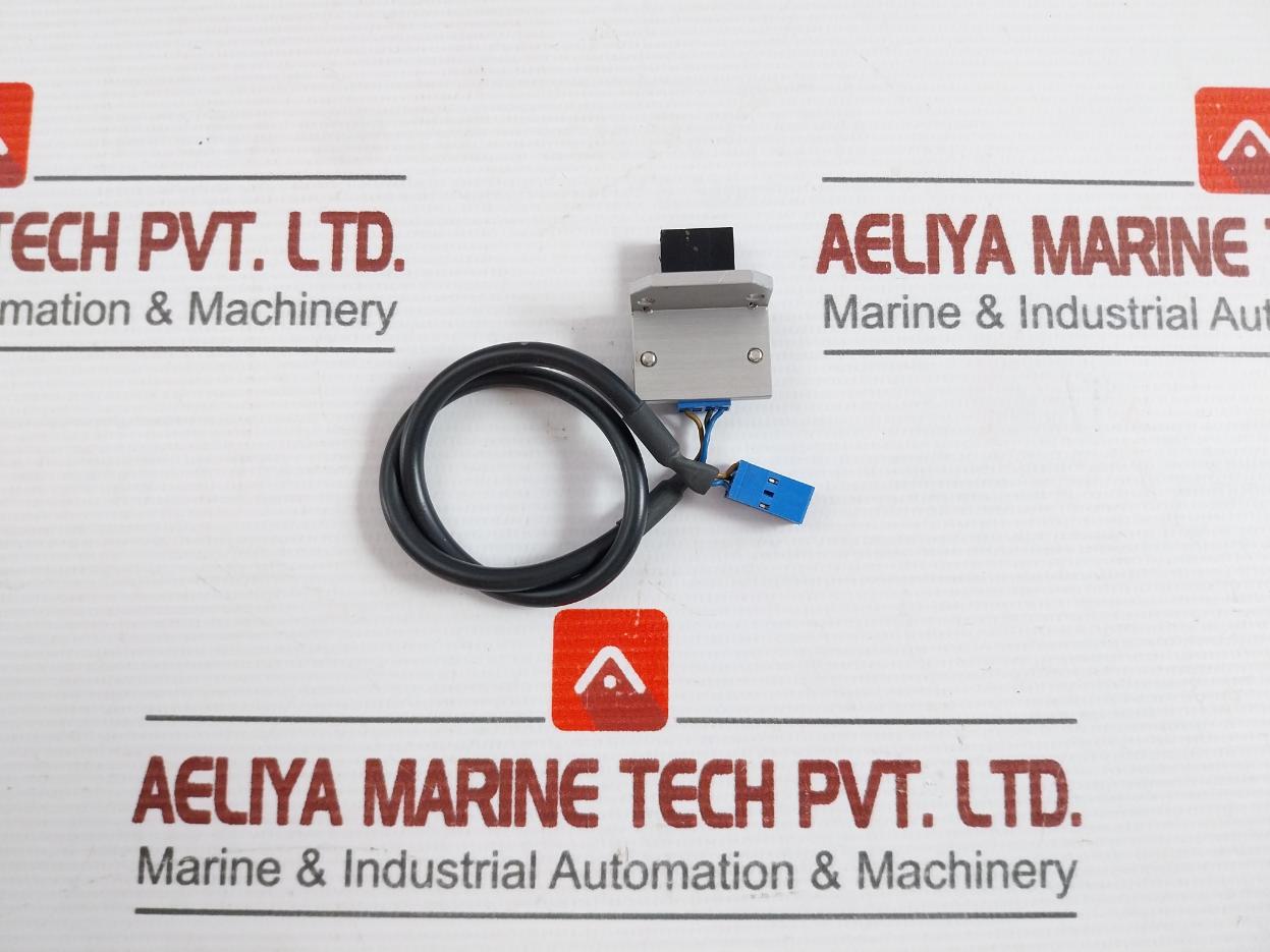 Part No: Ee-spy302 Photoelectric Sensor Brand Omron